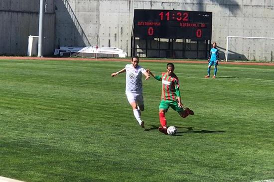 Şimşekler Deplasmanda Galip Geldi